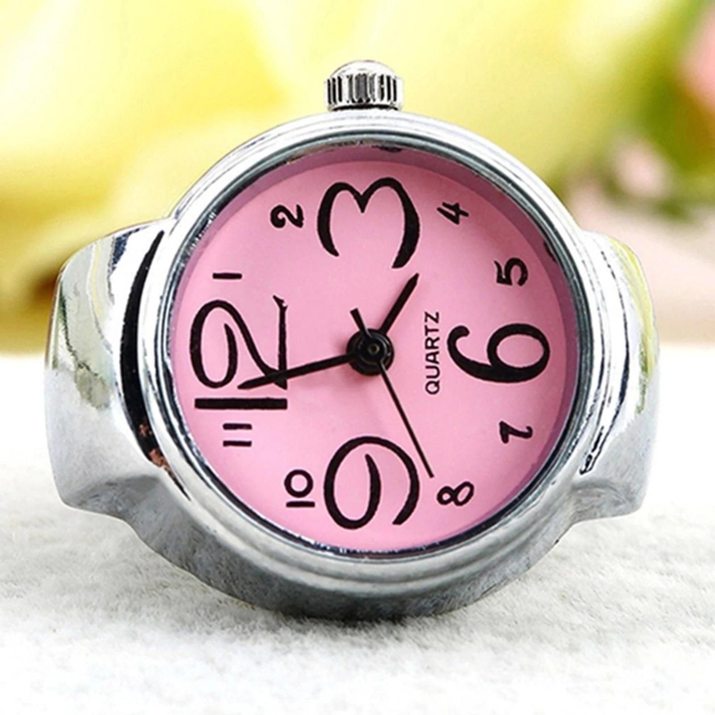 Unisex Ring Watch – Stylish Quartz Analog Timepiece for Your Finger